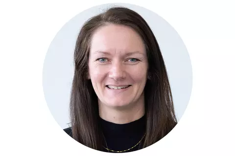 Portrait von Dr. Tina Heumann